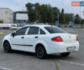 Белый Фиат Линеа, объемом двигателя 1.4 л и пробегом 160 тыс. км за 3900 $, фото 3 на Automoto.ua
