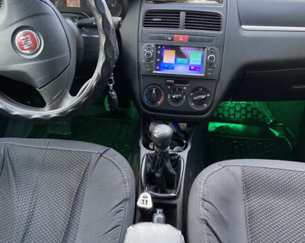 Белый Фиат Линеа, объемом двигателя 1.37 л и пробегом 166 тыс. км за 5190 $, фото 8 на Automoto.ua