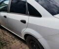 Белый Фиат Линеа, объемом двигателя 1.4 л и пробегом 190 тыс. км за 2500 $, фото 4 на Automoto.ua