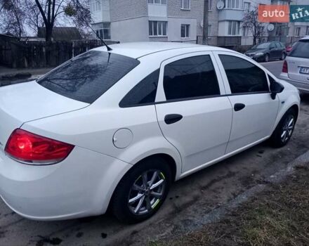 Белый Фиат Линеа, объемом двигателя 1.37 л и пробегом 255 тыс. км за 4700 $, фото 14 на Automoto.ua