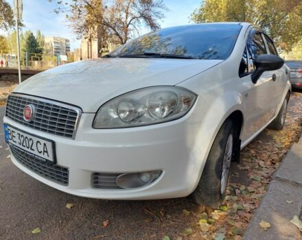 Белый Фиат Линеа, объемом двигателя 1.6 л и пробегом 267 тыс. км за 4500 $, фото 8 на Automoto.ua