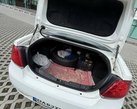 Белый Фиат Линеа, объемом двигателя 1.37 л и пробегом 154 тыс. км за 4900 $, фото 13 на Automoto.ua