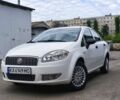 Белый Фиат Линеа, объемом двигателя 1.4 л и пробегом 190 тыс. км за 4799 $, фото 1 на Automoto.ua