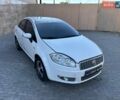 Белый Фиат Линеа, объемом двигателя 1.3 л и пробегом 172 тыс. км за 5200 $, фото 5 на Automoto.ua