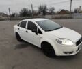 Белый Фиат Линеа, объемом двигателя 1.4 л и пробегом 240 тыс. км за 4800 $, фото 5 на Automoto.ua
