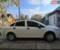 Білий Фіат Лінеа, об'ємом двигуна 1.37 л та пробігом 147 тис. км за 4400 $, фото 3 на Automoto.ua