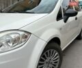 Белый Фиат Линеа, объемом двигателя 1.37 л и пробегом 150 тыс. км за 4800 $, фото 5 на Automoto.ua