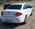 Белый Фиат Линеа, объемом двигателя 1.3 л и пробегом 172 тыс. км за 2600 $, фото 7 на Automoto.ua
