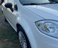 Белый Фиат Линеа, объемом двигателя 1.37 л и пробегом 152 тыс. км за 5200 $, фото 2 на Automoto.ua