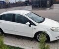 Белый Фиат Линеа, объемом двигателя 0.13 л и пробегом 337 тыс. км за 4000 $, фото 1 на Automoto.ua