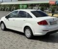 Фіат Лінеа 2013 у Кропивницькому (Кіровограді) на Automoto.ua Білий Фіат Лінеа, об'ємом двигуна 1.37 л та пробігом 282 тис. км за 5700 $, фото 2 на Automoto.ua