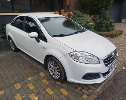 Белый Фиат Линеа, объемом двигателя 1.2 л и пробегом 178 тыс. км за 5300 $, фото 1 на Automoto.ua