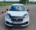 Белый Фиат Линеа, объемом двигателя 1.25 л и пробегом 170 тыс. км за 5000 $, фото 1 на Automoto.ua