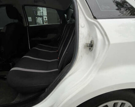 Білий Фіат Лінеа, об'ємом двигуна 1.37 л та пробігом 225 тис. км за 3900 $, фото 44 на Automoto.ua