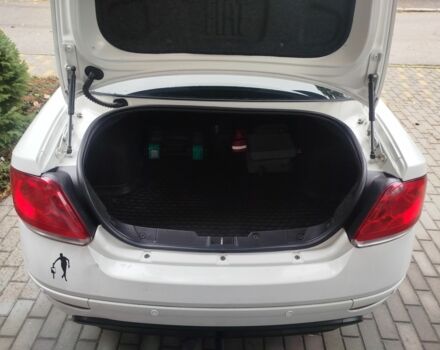 Белый Фиат Линеа, объемом двигателя 1.2 л и пробегом 178 тыс. км за 5300 $, фото 8 на Automoto.ua