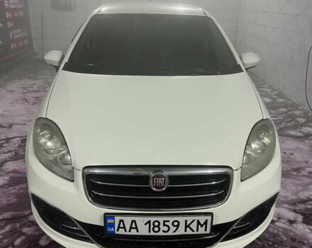 Білий Фіат Лінеа, об'ємом двигуна 1.37 л та пробігом 225 тис. км за 3900 $, фото 1 на Automoto.ua