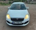 Белый Фиат Линеа, объемом двигателя 1.4 л и пробегом 177 тыс. км за 5901 $, фото 1 на Automoto.ua