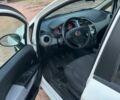 Белый Фиат Линеа, объемом двигателя 1.4 л и пробегом 177 тыс. км за 5901 $, фото 3 на Automoto.ua