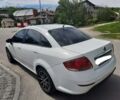 Белый Фиат Линеа, объемом двигателя 1.4 л и пробегом 204 тыс. км за 7100 $, фото 2 на Automoto.ua