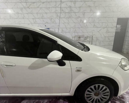 Білий Фіат Лінеа, об'ємом двигуна 1.37 л та пробігом 225 тис. км за 3900 $, фото 22 на Automoto.ua