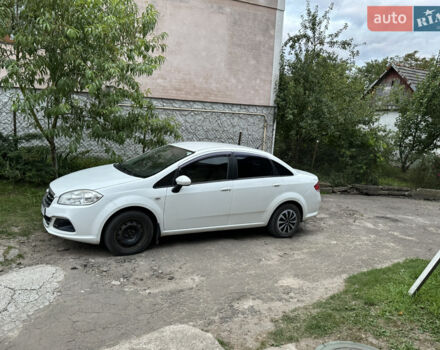 Белый Фиат Линеа, объемом двигателя 1.4 л и пробегом 217 тыс. км за 4500 $, фото 6 на Automoto.ua