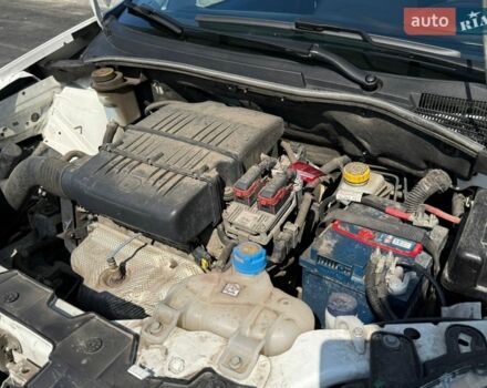 Білий Фіат Лінеа, об'ємом двигуна 1.37 л та пробігом 62 тис. км за 7100 $, фото 23 на Automoto.ua