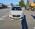 Білий Фіат Лінеа, об'ємом двигуна 1.3 л та пробігом 185 тис. км за 4800 $, фото 4 на Automoto.ua
