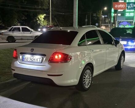 Белый Фиат Линеа, объемом двигателя 1.4 л и пробегом 169 тыс. км за 5300 $, фото 9 на Automoto.ua