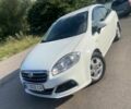 Белый Фиат Линеа, объемом двигателя 1.2 л и пробегом 78 тыс. км за 5800 $, фото 12 на Automoto.ua