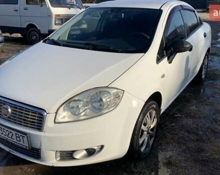Белый Фиат Линеа, объемом двигателя 1.37 л и пробегом 223 тыс. км за 3500 $, фото 1 на Automoto.ua