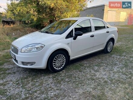 Білий Фіат Лінеа, об'ємом двигуна 1.37 л та пробігом 152 тис. км за 5200 $, фото 1 на Automoto.ua