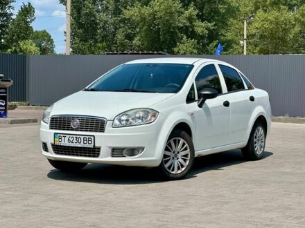 Фиат Линеа 2012 в Днепре (Днепропетровске) на Automoto.ua Белый Фиат Линеа, объемом двигателя 1.4 л и пробегом 95 тыс. км за 6333 $, фото 1 на Automoto.ua