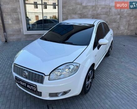 Белый Фиат Линеа, объемом двигателя 1.3 л и пробегом 172 тыс. км за 5200 $, фото 1 на Automoto.ua