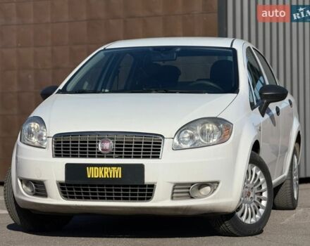 Белый Фиат Линеа, объемом двигателя 1.37 л и пробегом 191 тыс. км за 5350 $, фото 1 на Automoto.ua