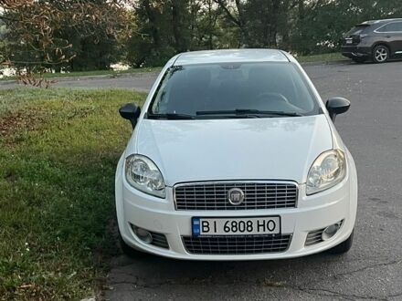 Білий Фіат Лінеа, об'ємом двигуна 1.37 л та пробігом 168 тис. км за 5200 $, фото 1 на Automoto.ua