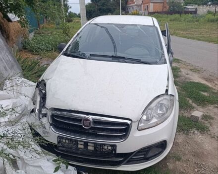 Білий Фіат Лінеа, об'ємом двигуна 1.37 л та пробігом 260 тис. км за 1500 $, фото 1 на Automoto.ua
