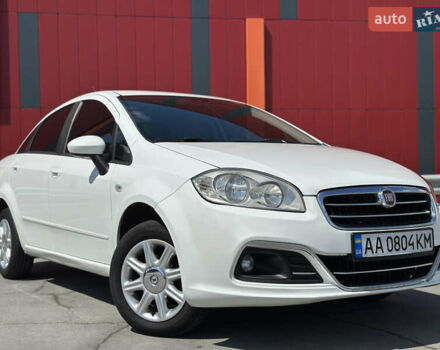 Білий Фіат Лінеа, об'ємом двигуна 1.3 л та пробігом 230 тис. км за 5500 $, фото 1 на Automoto.ua