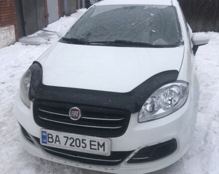 Білий Фіат Лінеа, об'ємом двигуна 1.4 л та пробігом 390 тис. км за 4399 $, фото 1 на Automoto.ua