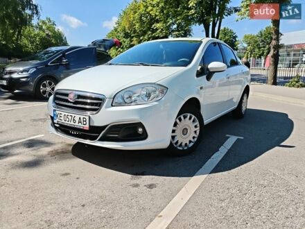 Білий Фіат Лінеа, об'ємом двигуна 1.25 л та пробігом 180 тис. км за 5600 $, фото 1 на Automoto.ua