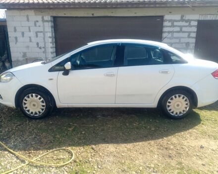 Білий Фіат Лінеа, об'ємом двигуна 1.4 л та пробігом 158 тис. км за 4800 $, фото 1 на Automoto.ua