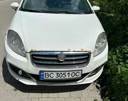 Белый Фиат Линеа, объемом двигателя 1.37 л и пробегом 330 тыс. км за 2300 $, фото 1 на Automoto.ua