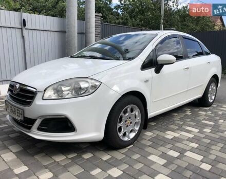 Білий Фіат Лінеа, об'ємом двигуна 1.25 л та пробігом 208 тис. км за 6500 $, фото 1 на Automoto.ua