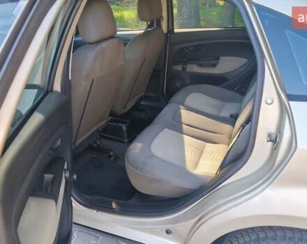 Бежевий Фіат Лінеа, об'ємом двигуна 1.3 л та пробігом 322 тис. км за 3500 $, фото 11 на Automoto.ua