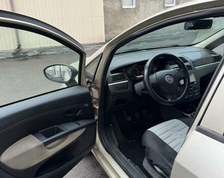 Бежевый Фиат Линеа, объемом двигателя 1.3 л и пробегом 196 тыс. км за 3100 $, фото 9 на Automoto.ua