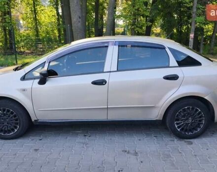 Бежевий Фіат Лінеа, об'ємом двигуна 1.3 л та пробігом 322 тис. км за 3500 $, фото 3 на Automoto.ua