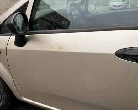 Бежевый Фиат Линеа, объемом двигателя 1.3 л и пробегом 196 тыс. км за 3100 $, фото 26 на Automoto.ua