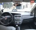 Бежевый Фиат Линеа, объемом двигателя 1.25 л и пробегом 150 тыс. км за 4000 $, фото 5 на Automoto.ua