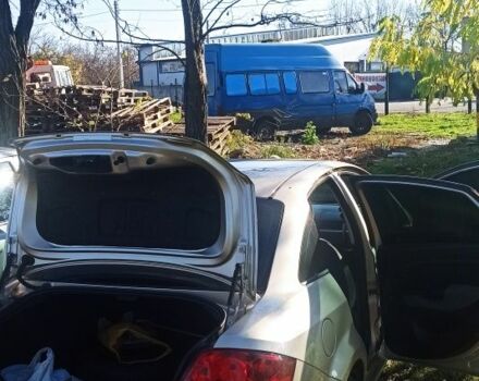 Бежевий Фіат Лінеа, об'ємом двигуна 1.4 л та пробігом 121 тис. км за 5700 $, фото 5 на Automoto.ua