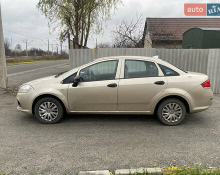 Бежевый Фиат Линеа, объемом двигателя 1.3 л и пробегом 310 тыс. км за 3800 $, фото 1 на Automoto.ua