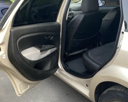 Бежевый Фиат Линеа, объемом двигателя 1.4 л и пробегом 219 тыс. км за 3500 $, фото 8 на Automoto.ua